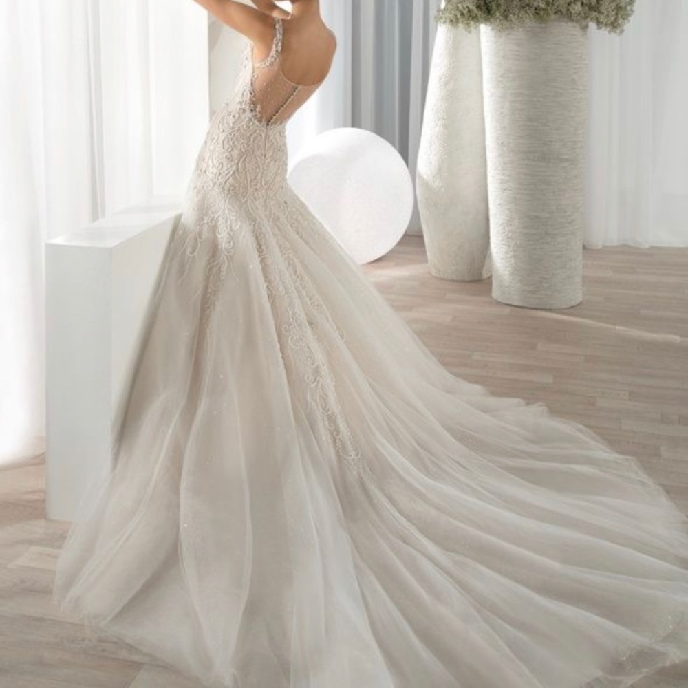 Demetrios NWT bridal dress size 10